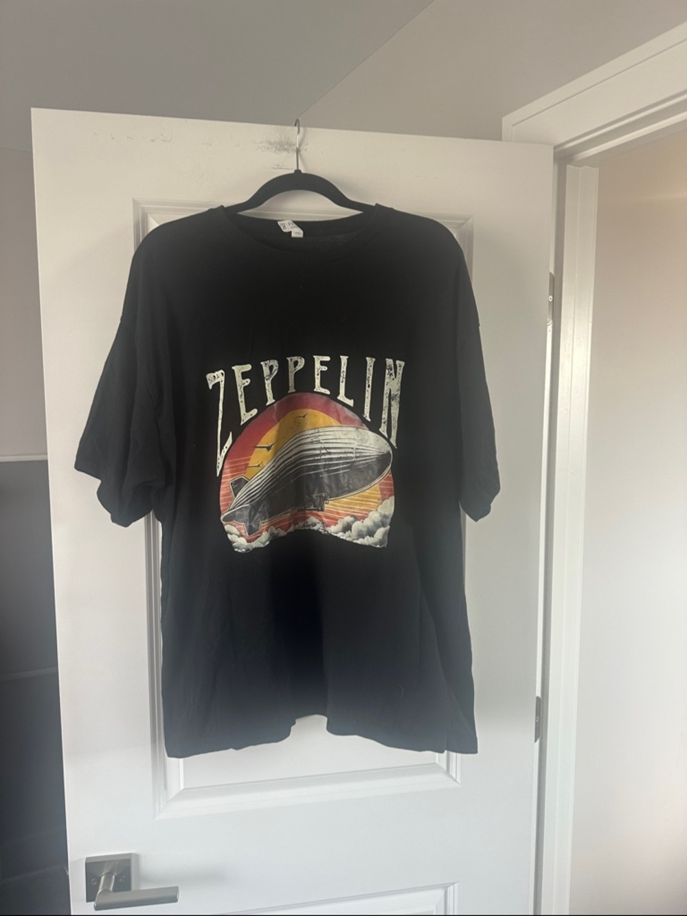📌3 for $20📌 Mens Led Zepplin Shirt size 2XL